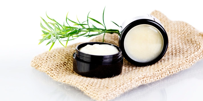 Lips Scrubs & Balms